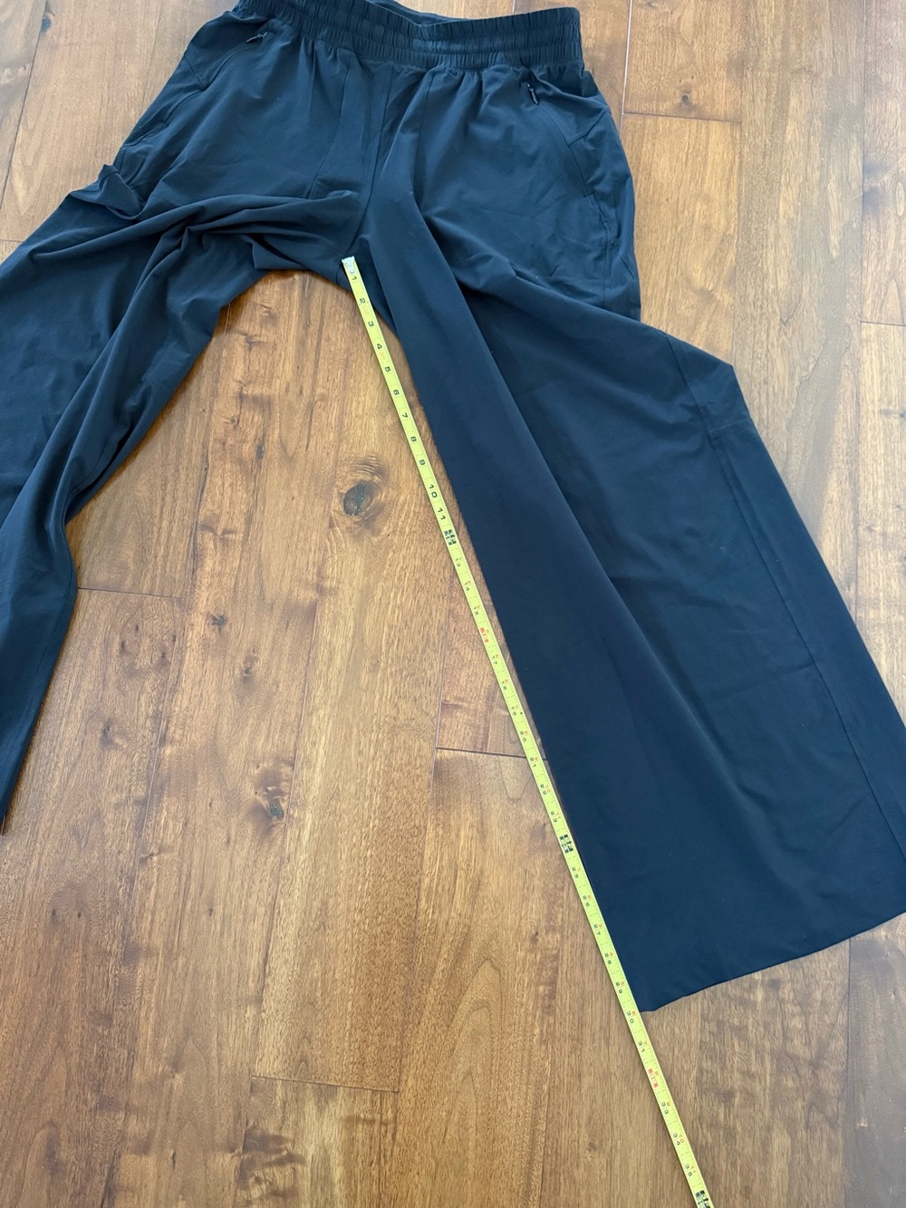 Lululemon Swift Mid-rise Wide-Leg Pants in Black - Picture 7 of 9